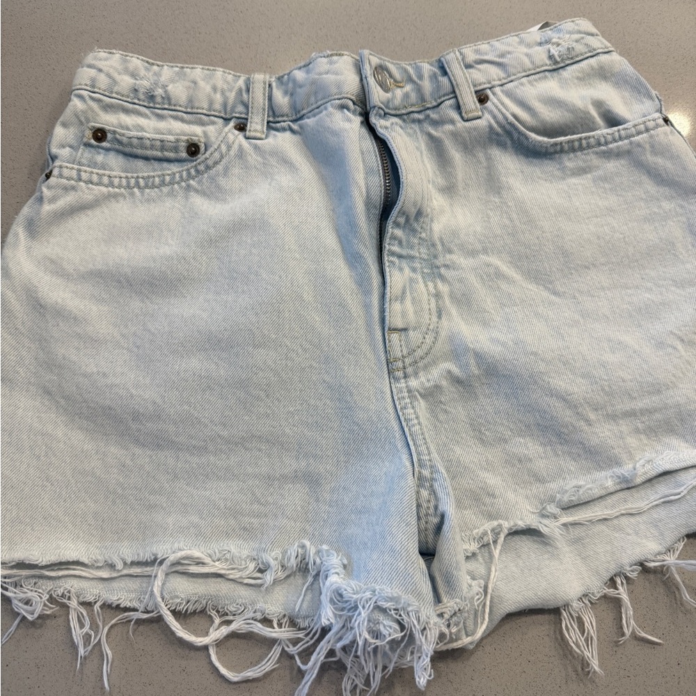Zara Light Wash Denim Jean Shorts